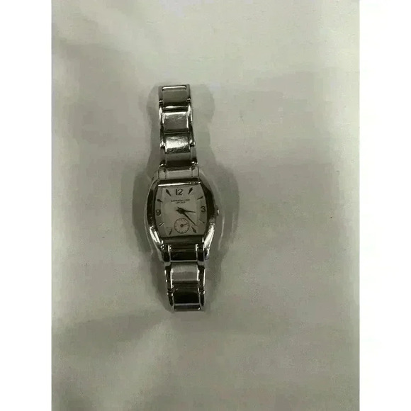 Woman’s Kenneth Cole Watch New York Stainless Steel Watch Works Great - Picture 2 of 9